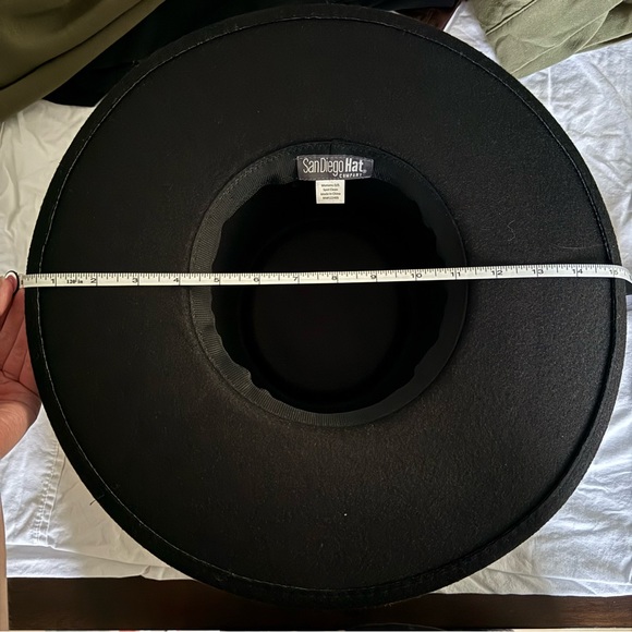 San Diego Hat Company Black Hat with Silver Details - Picture 7 of 9